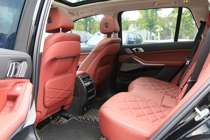 BMW X5 2022 Restyling xDrive 30Li Premium Class M Sports suit interior photo 17