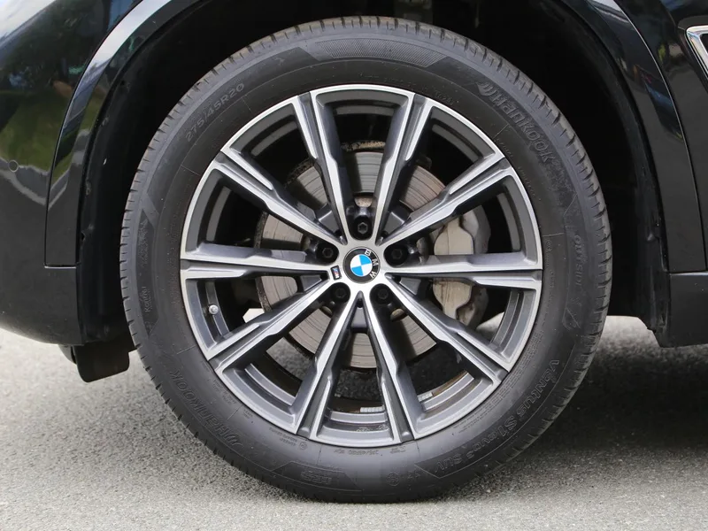 BMW X5 2022 Restyling xDrive 30Li Premium Class M Sports suit interior photo 20