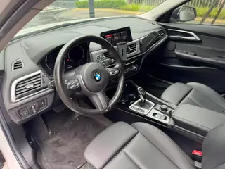 BMW 1 Series 2020 120i M Ensemble de sport extérieur photo 5