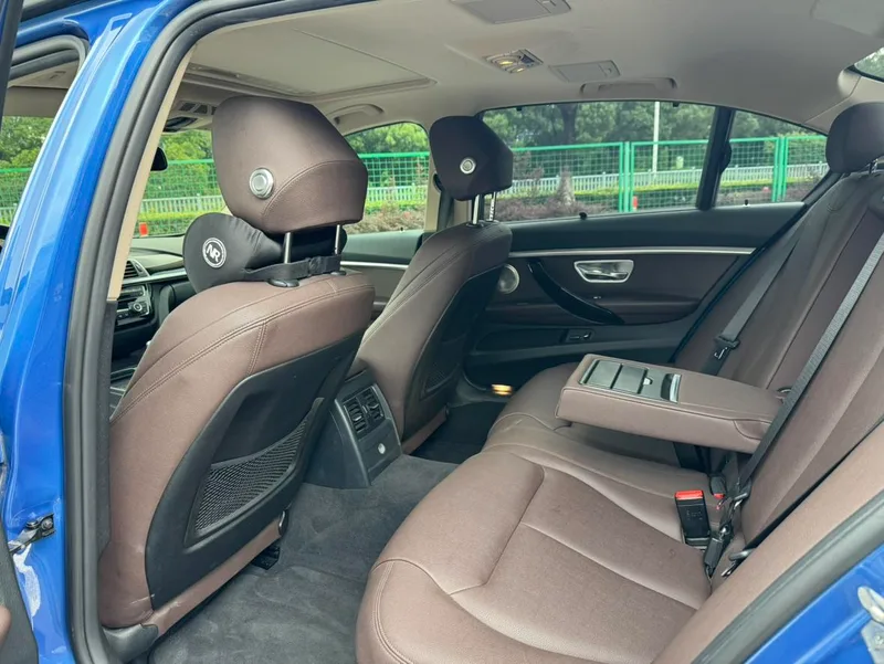 BMW 3 Series 2019 320Li M Ensemble de sport extérieur photo 9