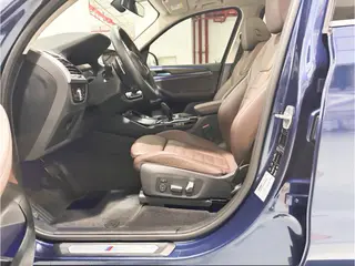 BMW X3 2021 xDrive28i M Sports suit interior photo 12