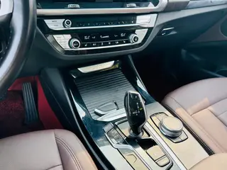 BMW X3 2020 xDrive25i M Sports suit interior photo 14