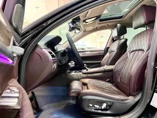 BMW 7 Series 2019 Restyling 740Li Leading Type Luxury Set interior photo 6