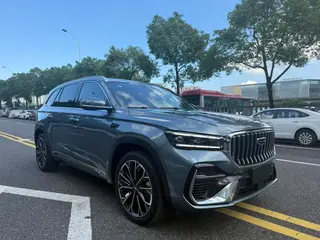 Geely Monjaro 2026 2.0TD High-power automatic four-wheel drive oriental obsidian full moon version exterior photo 3
