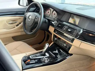 BMW 5 Series 2013 525Li Luxury type interior photo 9
