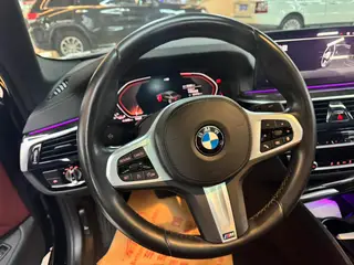 BMW 5 Series 2021 Restyling 525Li M Sports suit interior photo 11