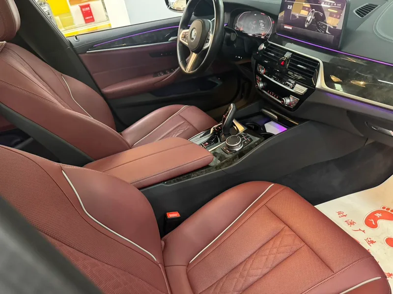 BMW 5 Series 2021 Restyling 525Li M Sports suit interior photo 17