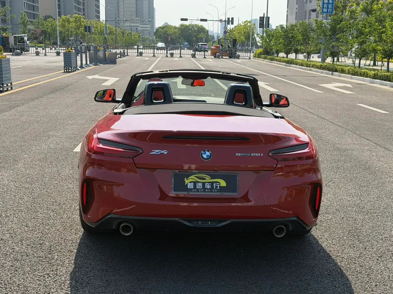 BMW Z4 2019 sDrive 25i M Sports suit interior photo 7