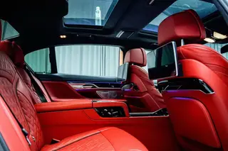 BMW 7 Series 2019 Reforma 740Li xDrive Tipo administrativo M Conjunto deportivo interior foto 9