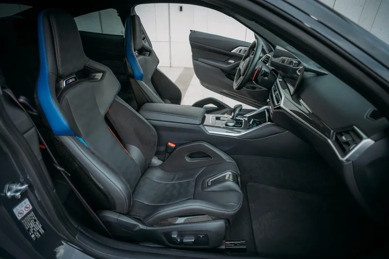 BMW M4 2023 M4 Coupe M xDrive Thunder Edition interior photo 11