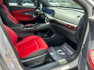 Changan UNI-T 2020 1.5T Modelo insignia exterior foto 6