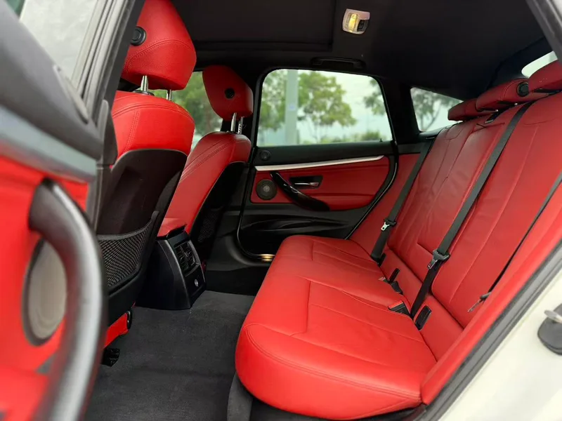 BMW 3 Series GT 2019 330i xDrive M Sportif extérieur photo 6