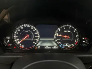 BMW 3 Series GT 2019 330i xDrive M Sportif intérieur photo 12