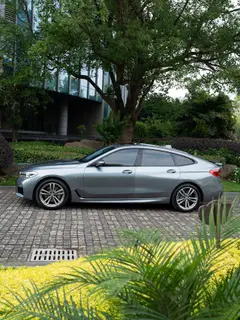 BMW 6 Series GT 2019 630i M Conjunto deportivo exterior foto 3