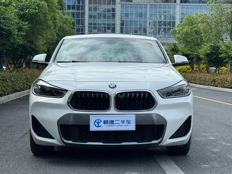 BMW X2 2021 sDrive25i Leader M Ensemble de sport extérieur photo 2