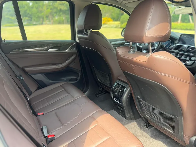 BMW X3 2018 xDrive30i Leading Type M Sports suit Country VI interior photo 9