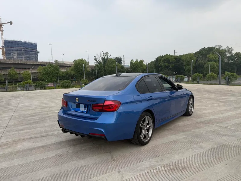 BMW 3 Series 2018 330i M Sports Obsidian Night Edition exterior photo 7