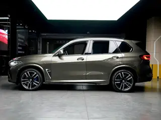 BMW X5 M 2020 X5 M exterior photo 3