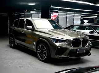 BMW X5 M 2020 X5 M exterior photo 4