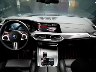 BMW X5 M 2020 X5 M interior photo 8