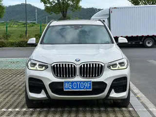 BMW X3 2019 xDrive25i M Sports suit exterior photo 2