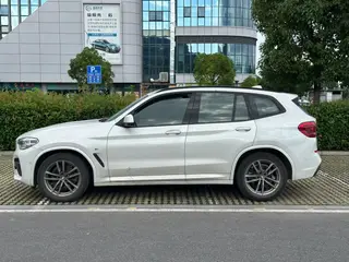 BMW X3 2019 xDrive25i M Sports suit exterior photo 4