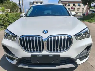 BMW X1 2020 sDrive20Li Fashionable exterior photo 2
