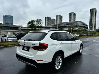 BMW X1 2013 sDrive18i Fashionable exterior photo 6