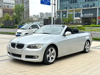 BMW 3 Series 2009 325i Coupé cabriolet