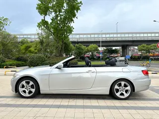 BMW 3 Series 2009 325i Convertible Coupe exterior photo 4