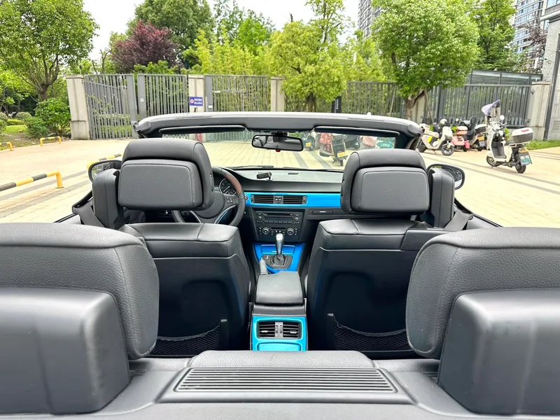 BMW 3 Series 2009 325i Convertible Coupe exterior photo 8