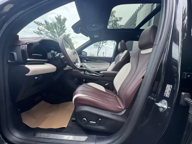Geely Monjaro 2021 2.0TD DCT EVO Two-drive flagship type interior photo 7