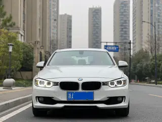 BMW 3 Series 2015 320i Super Yue Fashion exterior photo 2