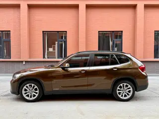 BMW X1 2015 sDrive18i Version améliorée de la mode extérieur photo 4