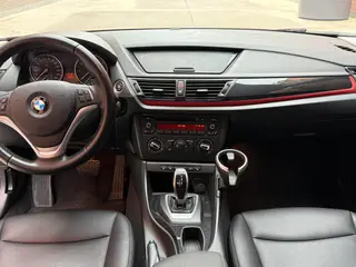 BMW X1 2015 sDrive18i Version améliorée de la mode intérieur photo 10