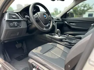 BMW 3 Series 2017 320Li Fashionable exterior photo 6
