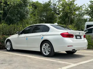 BMW 3 Series 2017 320Li Fashionable interior photo 19