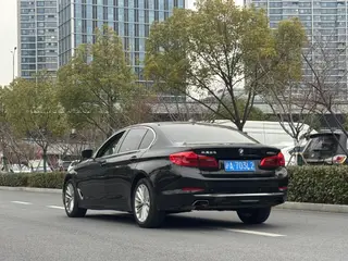 BMW 5 Series 2019 Restyling 525Li Luxury Set exterior photo 6