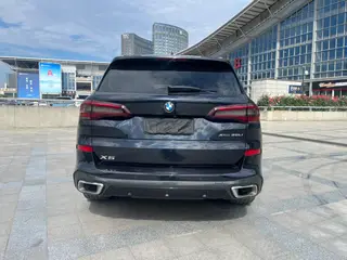 BMW X5 2022 xDrive 30Li M Conjunto deportivo exterior foto 5