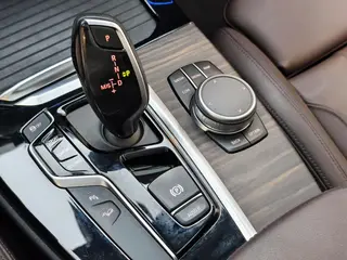 BMW X3 2019 xDrive28i Luxury Set interior photo 11