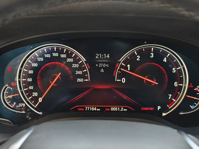 BMW X3 2019 xDrive28i Luxury Set interior photo 13