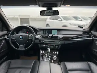 BMW 5 Series 2012 530i Leading Type Travel version exterior photo 8