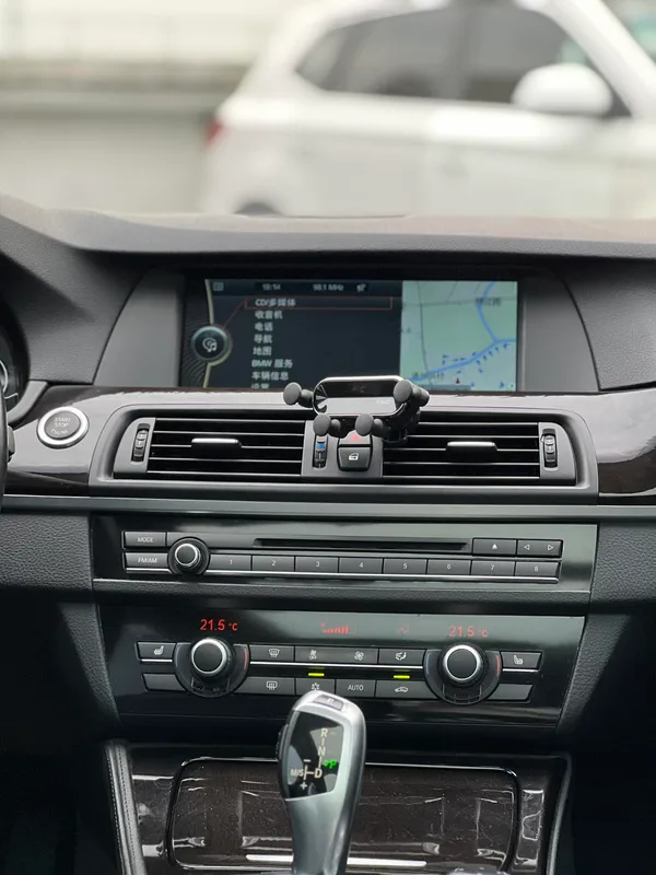 BMW 5 Series 2012 530i Leading Type Travel version interior photo 16