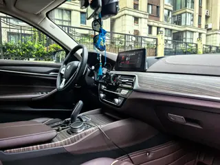 BMW 5 Series 2020 530Li Leading Type Luxury Set interior photo 9