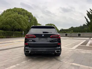 BMW X5 2019 xDrive40i M Sports suit exterior photo 9