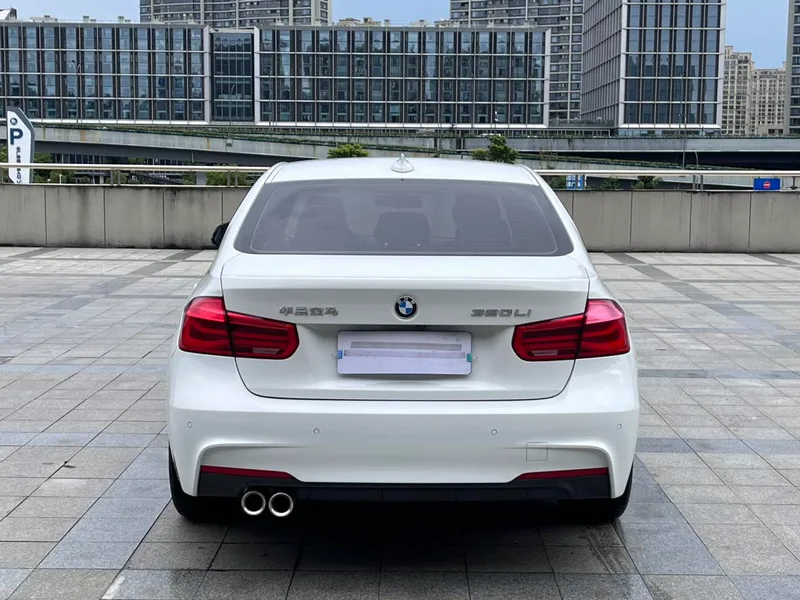 BMW 3 Series 2019 320Li M Sports suit interior photo 15
