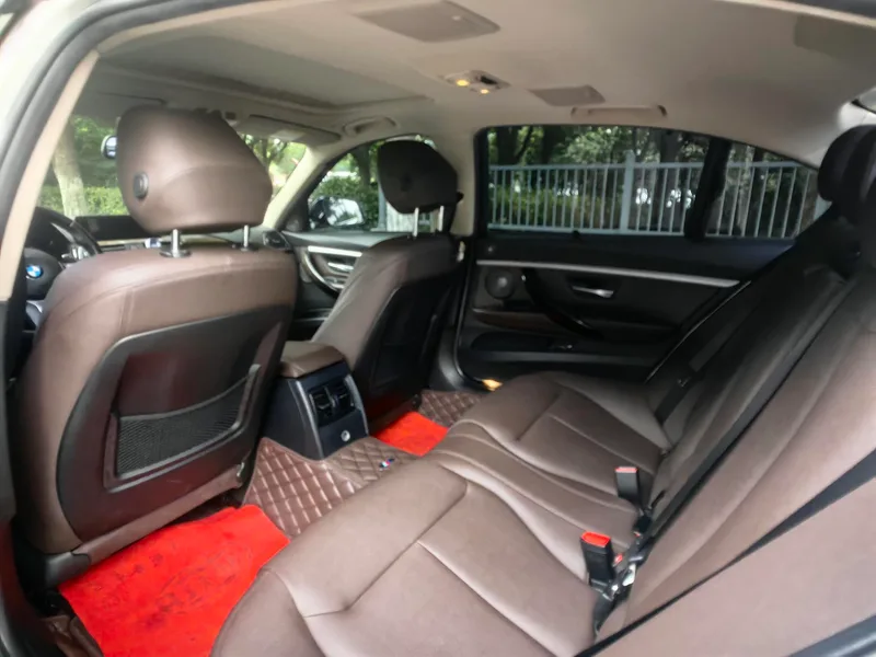 BMW 3 Series 2018 320Li M Édition de nuit sportive Yao intérieur photo 11