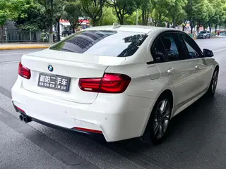 BMW 3 Series 2018 320Li M Édition de nuit sportive Yao intérieur photo 20