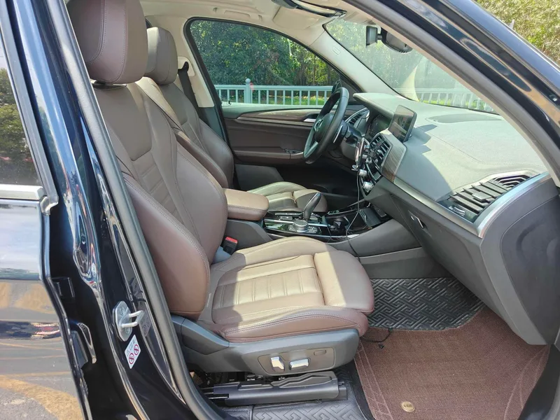 BMW X3 2021 xDrive28i M Ensemble de sport intérieur photo 10