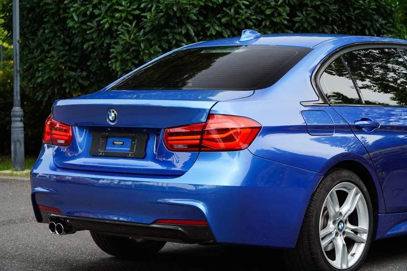 BMW 3 Series 2017 320Li M Sporty interior photo 14